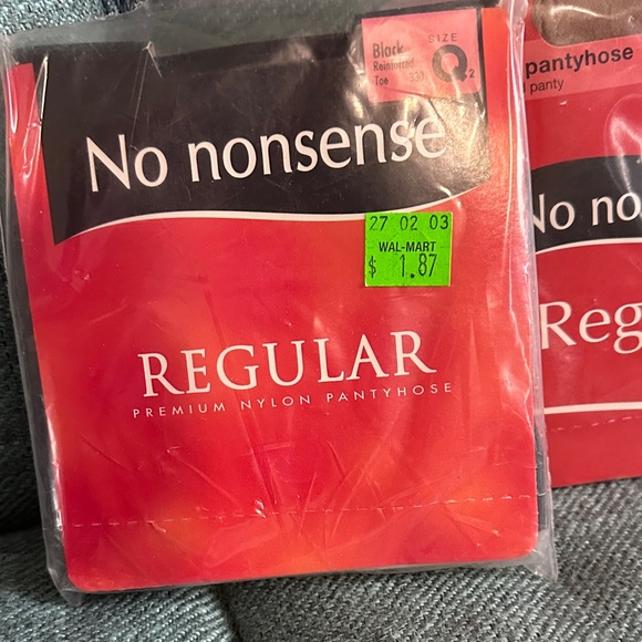 Assorted Hosiery Collection - Picture 6 of 8